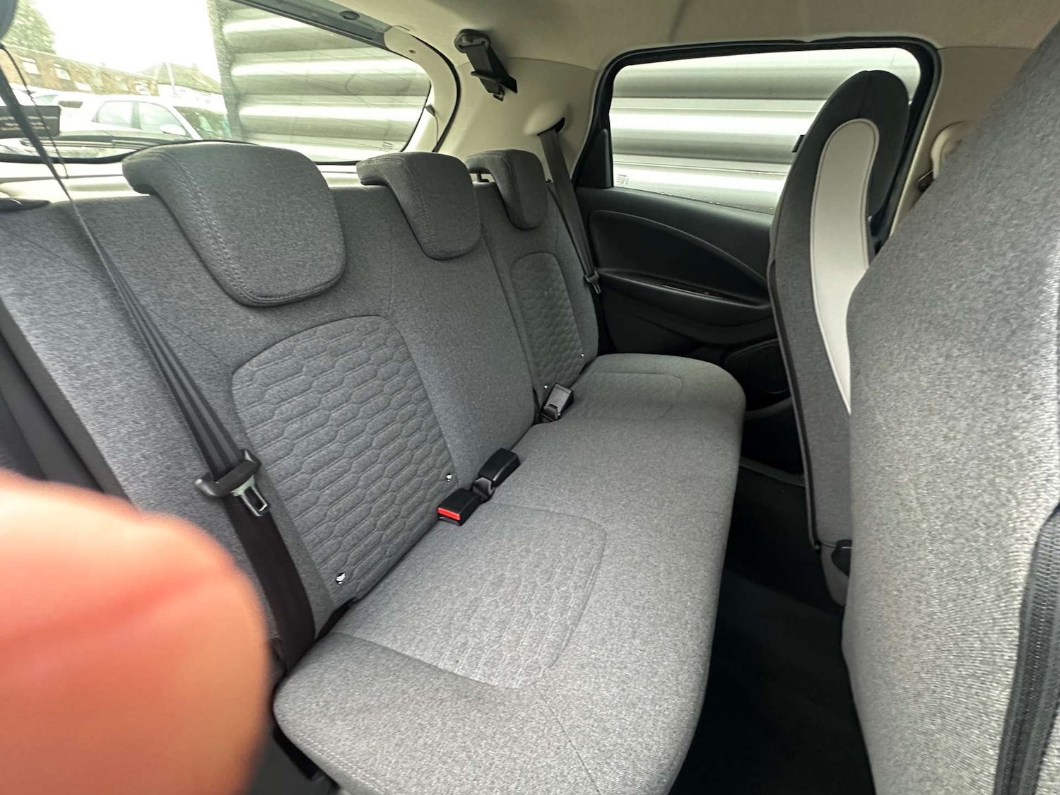 Used Renault Zoe 2021 for sale - 77353575: Photo 31