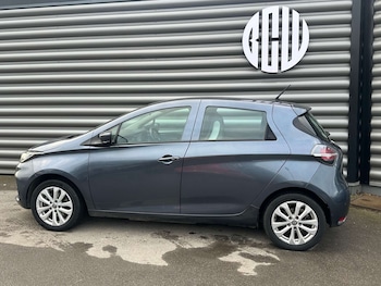 Used Renault Zoe 2021 for sale - 77353575: Photo