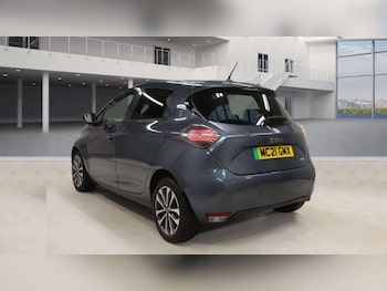 Used Renault Zoe 2021 for sale - 77080227: Photo