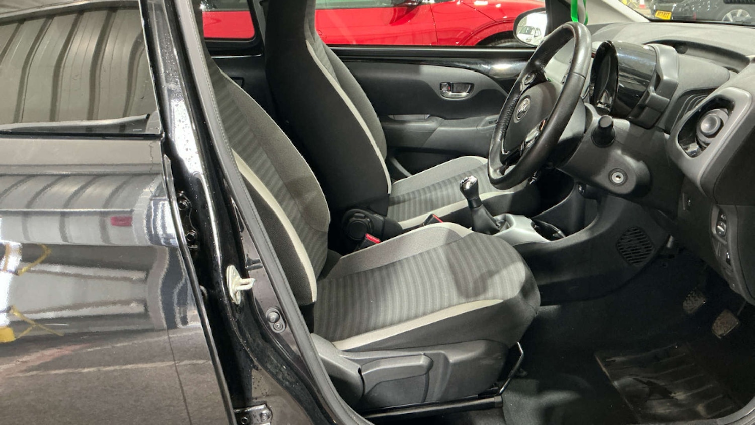 Used Toyota AYGO 2019 for sale - 77750347: Photo 9