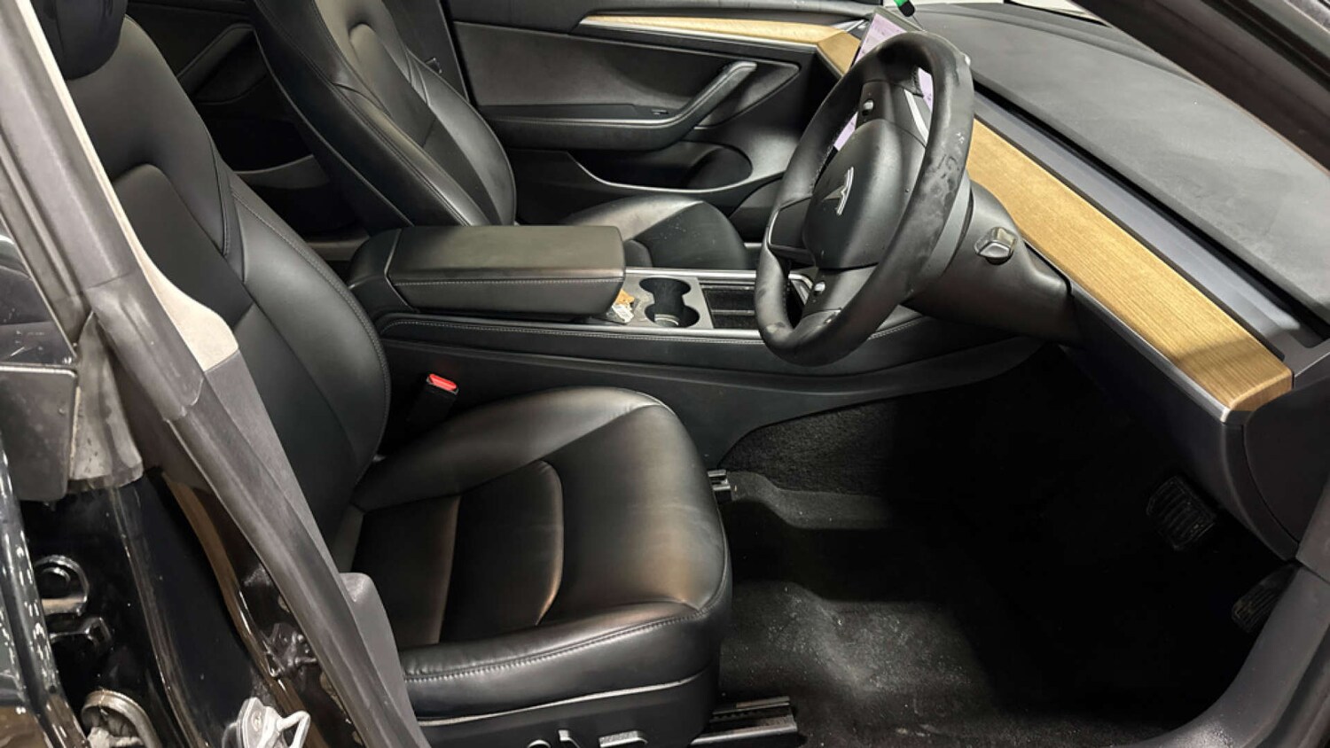 Used Tesla Model 3 2021 for sale - 77584844: Photo 9