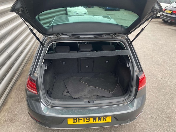 Used Volkswagen Golf 2019 for sale - 75639941: Photo 11