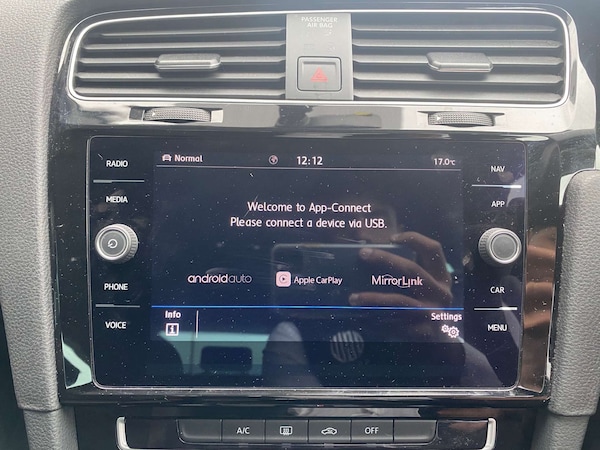 Used Volkswagen Golf 2019 for sale - 75639941: Photo 23