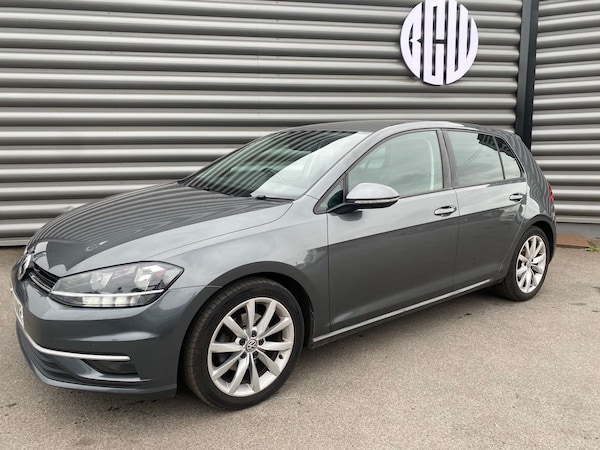 Used Volkswagen Golf 2019 for sale - 75639941: Photo 2