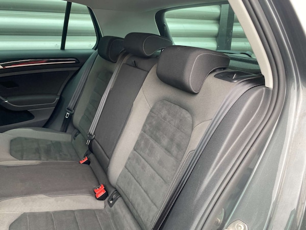Used Volkswagen Golf 2019 for sale - 75639941: Photo 31