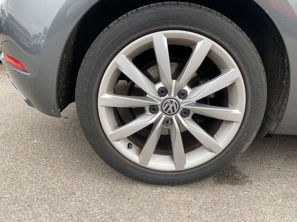 Used Volkswagen Golf 2019 for sale - 75639941: Photo 32