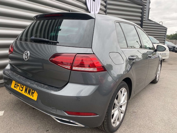 Used Volkswagen Golf 2019 for sale - 75639941: Photo 8