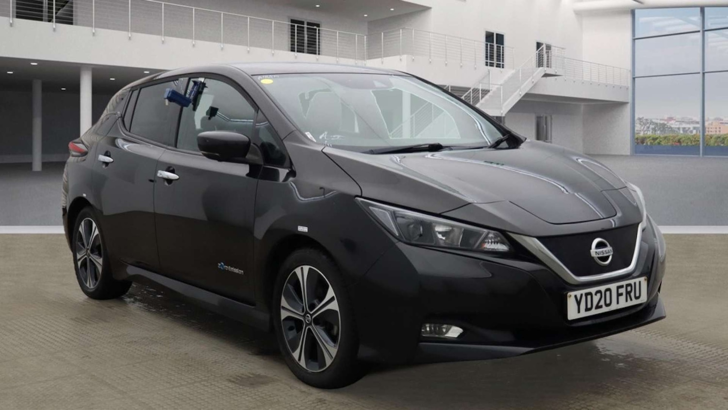 Used Nissan Leaf 2020 for sale - 76637244: Photo 1