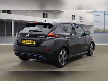 Used Nissan Leaf 2020 for sale - 76637244: Photo