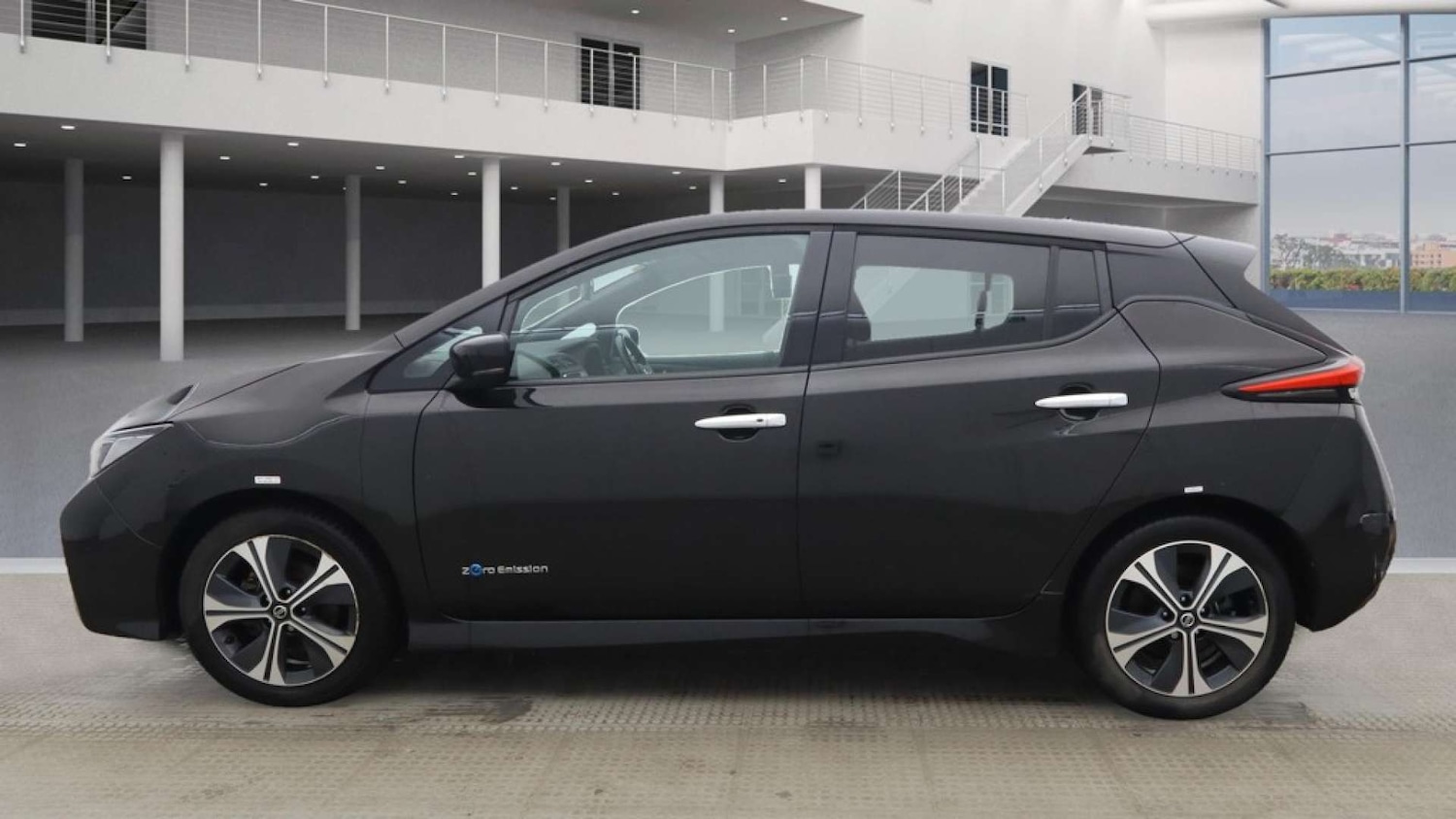 Used Nissan Leaf 2020 for sale - 76637244: Photo 6