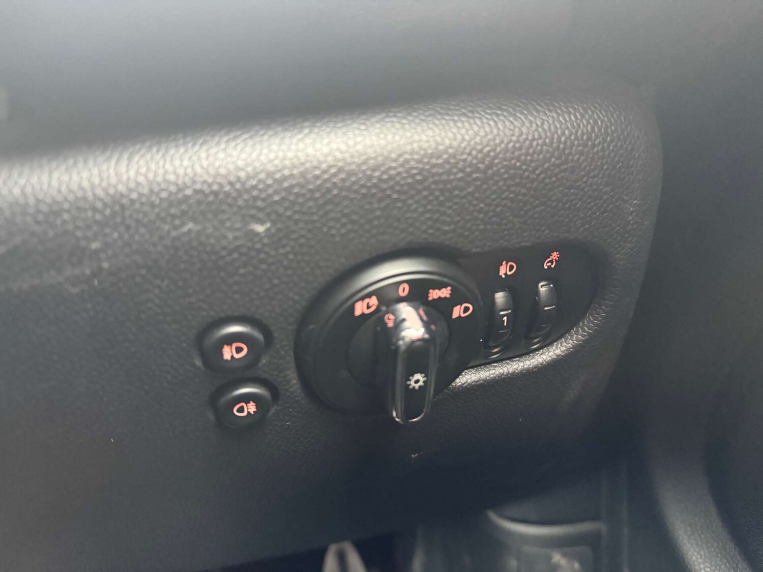 Used MINI Hatch 2019 for sale - 78169349: Photo 12