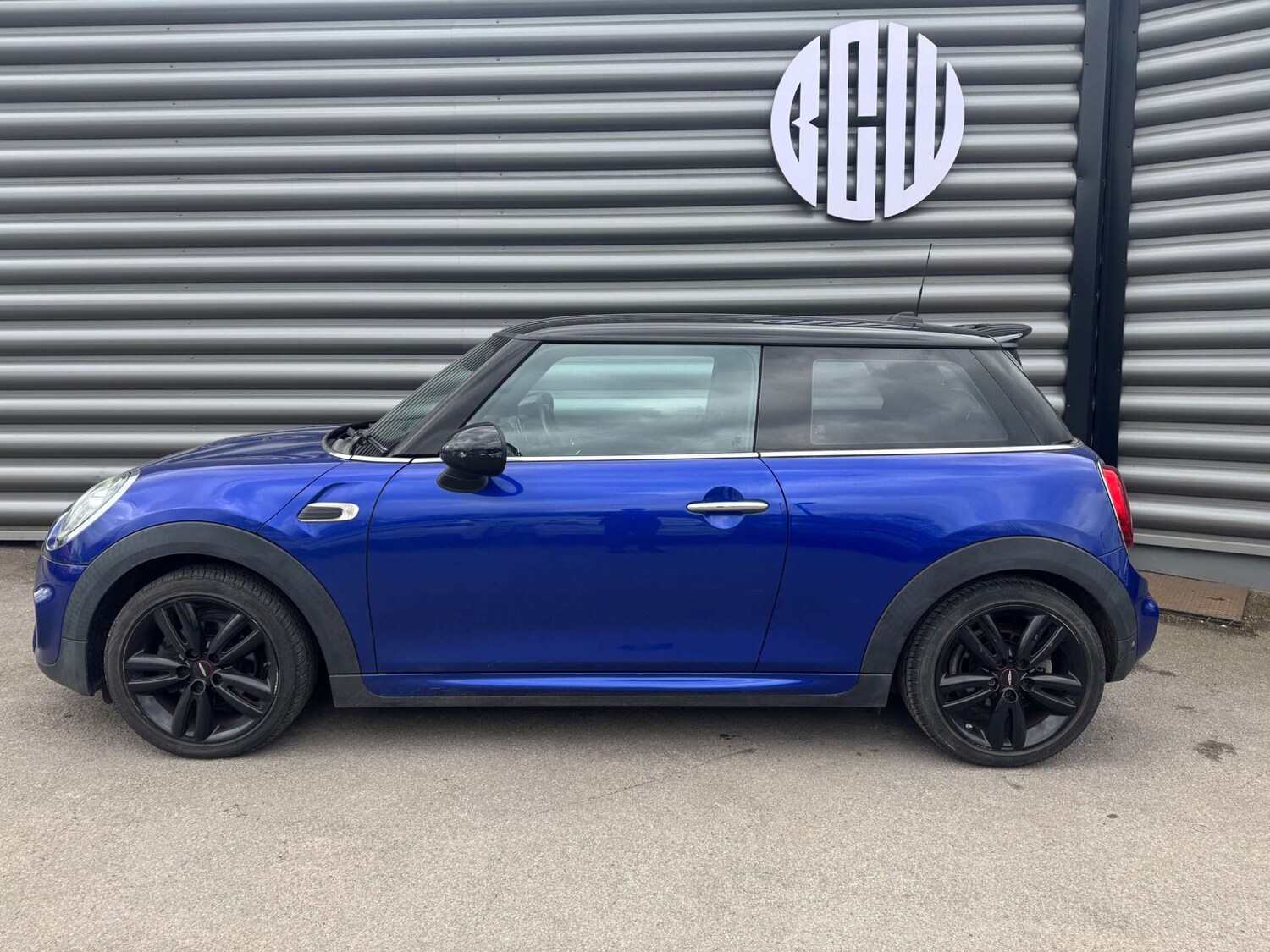 Used MINI Hatch 2019 for sale - 78169349: Photo 6