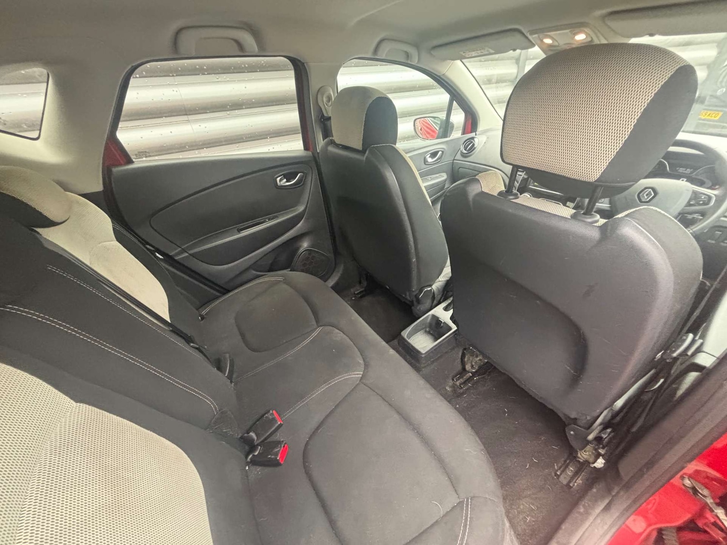 Used Renault Captur 2019 for sale - 76520310: Photo 29