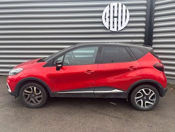 Used Renault Captur 2019 for sale - 76520310: Photo