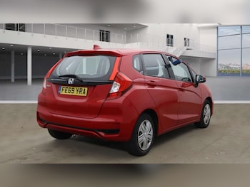 Used Honda Jazz 2019 for sale - 76243992: Photo 4