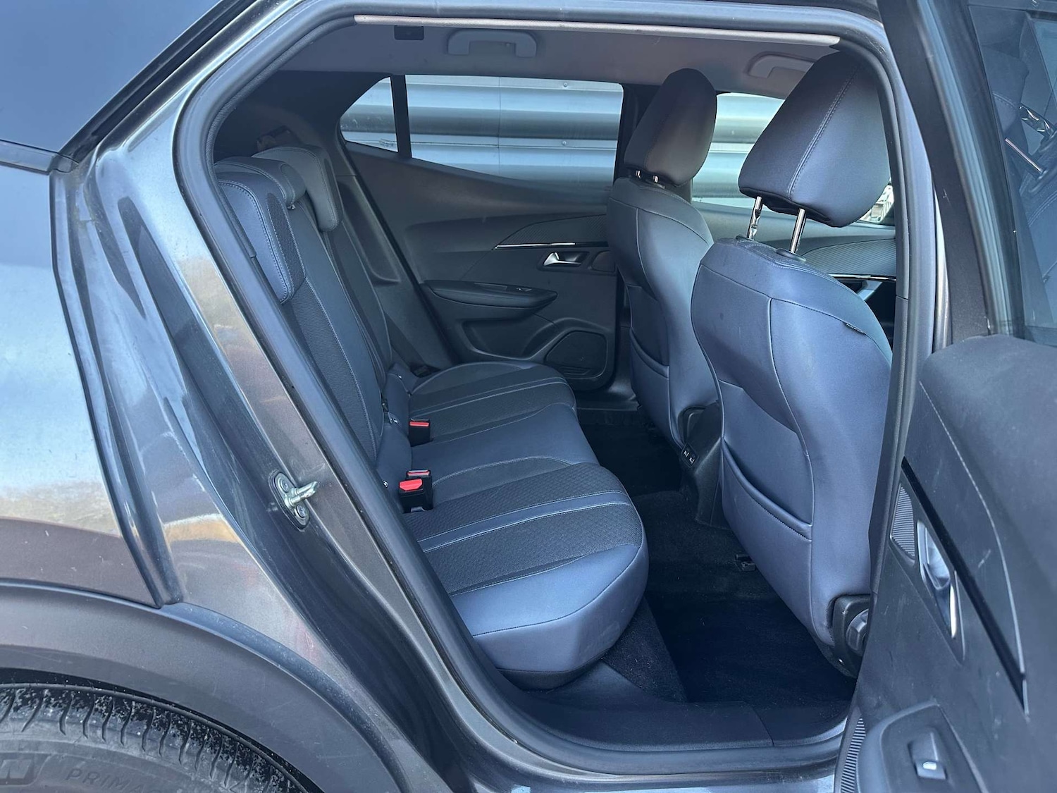 Used Peugeot 2008 2020 for sale - 76830160: Photo 13