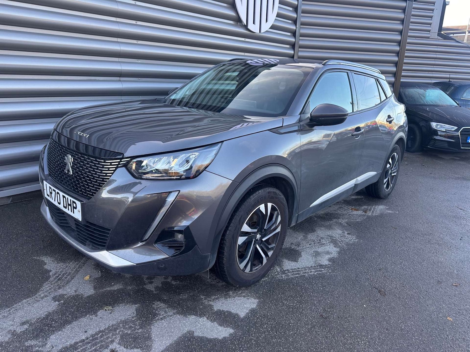 Used Peugeot 2008 2020 for sale - 76830160: Photo 3