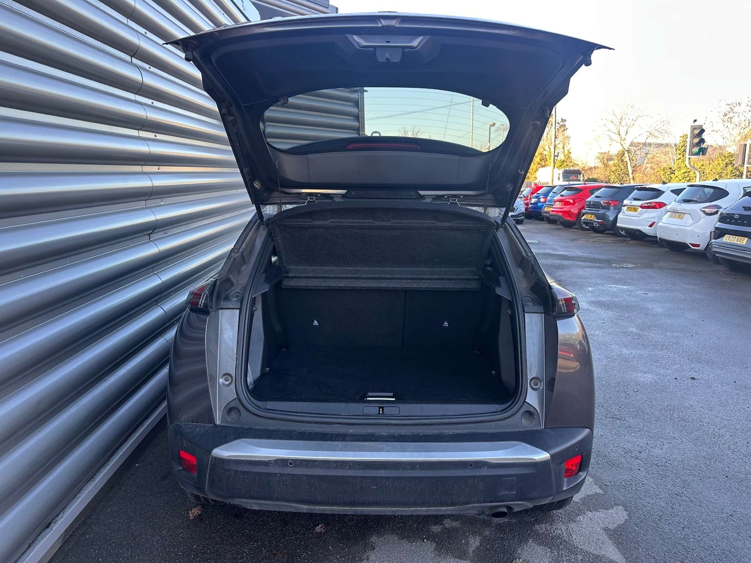 Used Peugeot 2008 2020 for sale - 76830160: Photo 7