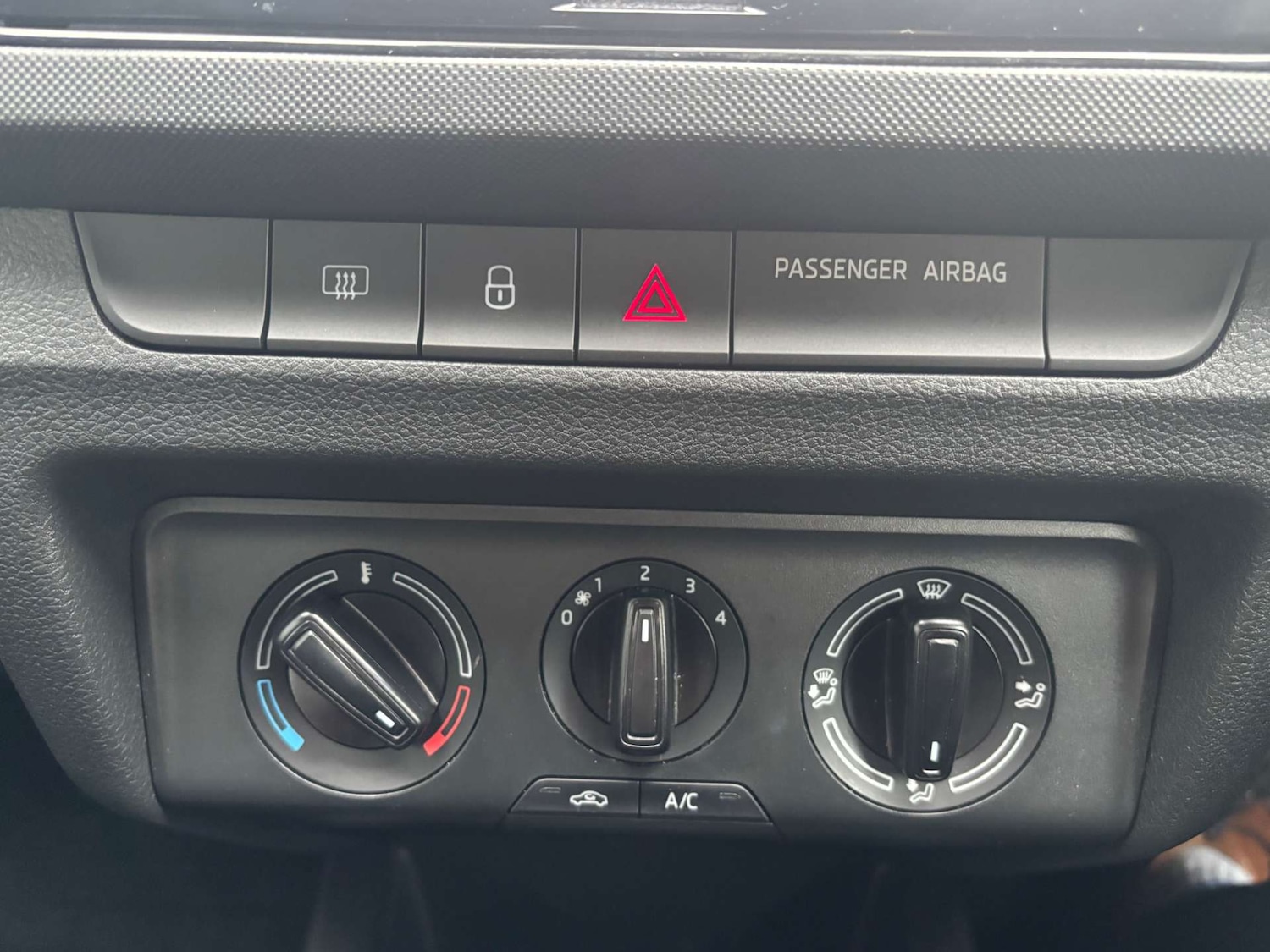 Used Skoda Fabia 2020 for sale - 76556010: Photo 22