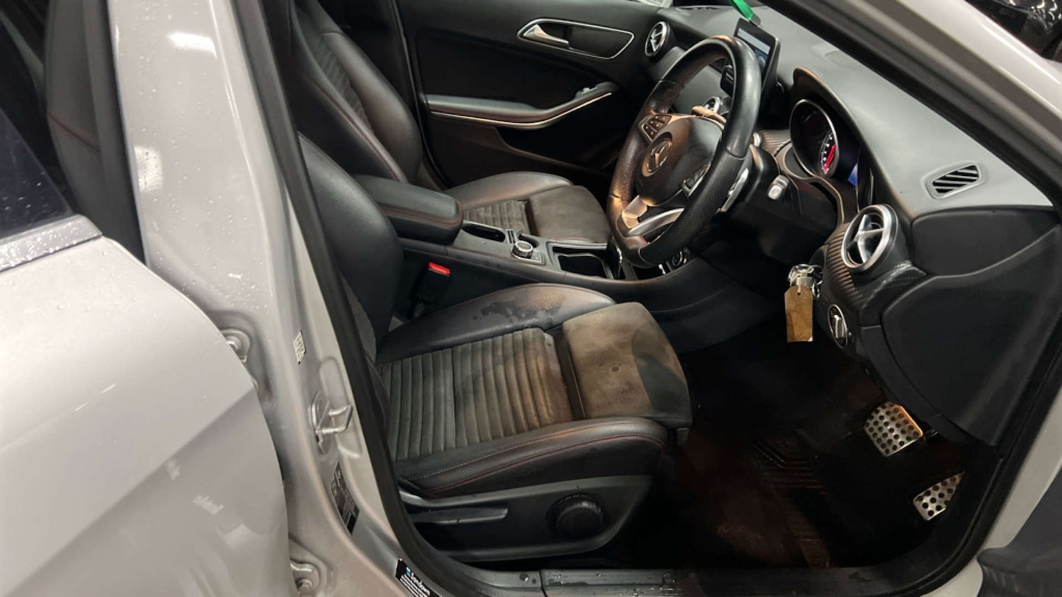 Used Mercedes-Benz A-Class 2017 for sale - 77301758: Photo 9