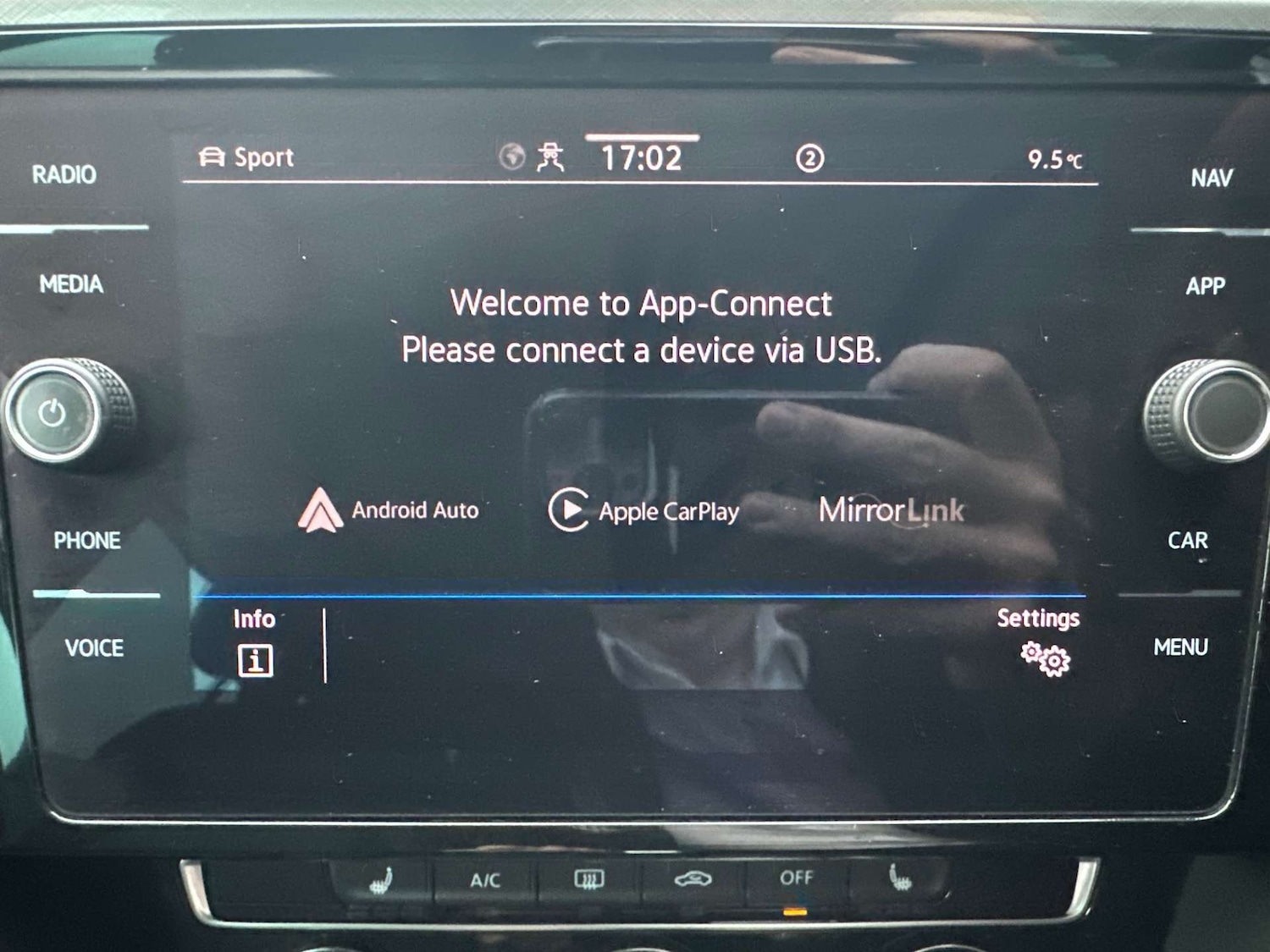 Used Volkswagen Passat 2021 for sale - 76625841: Photo 27