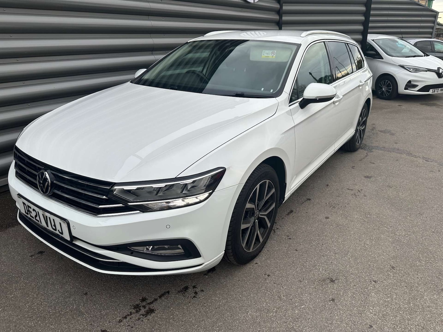 Used Volkswagen Passat 2021 for sale - 76625841: Photo 4