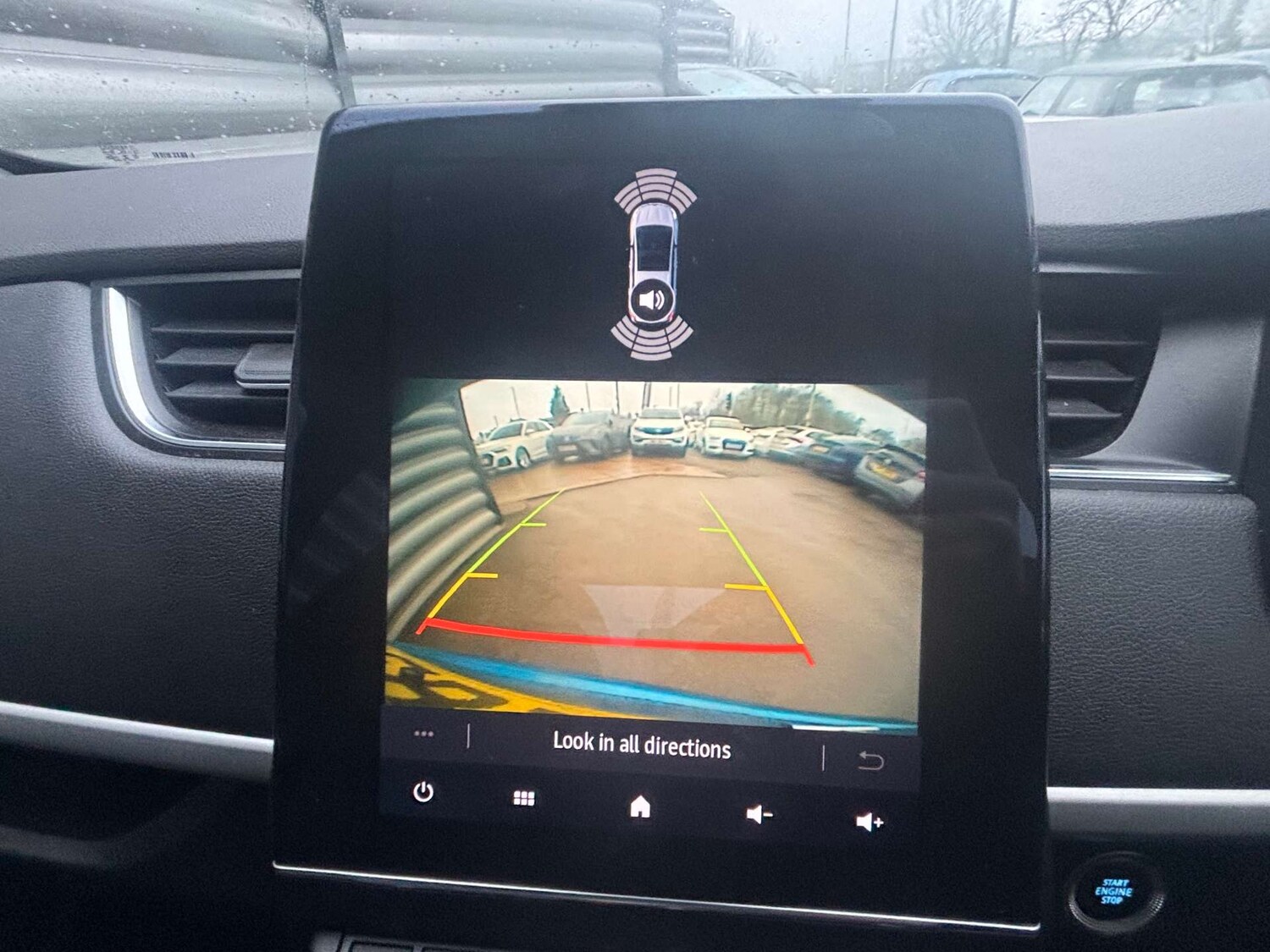 Used Renault Zoe 2020 for sale - 77446408: Photo 24