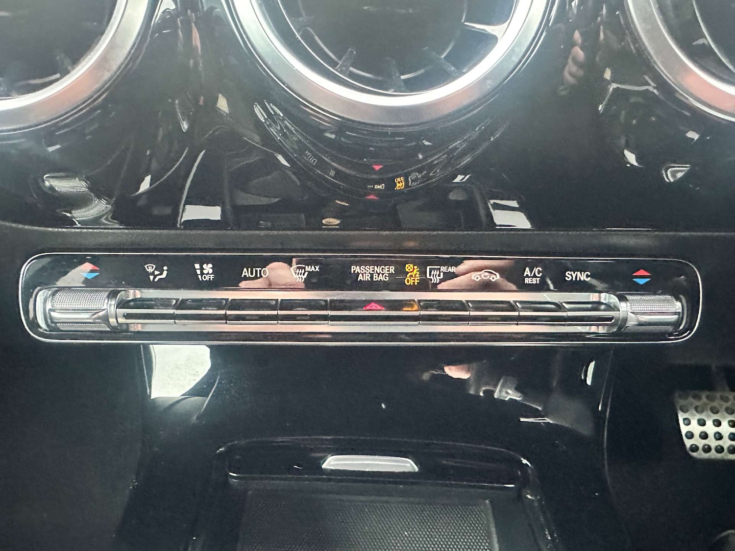 Used Mercedes-Benz A-Class 2019 for sale - 76969216: Photo 26