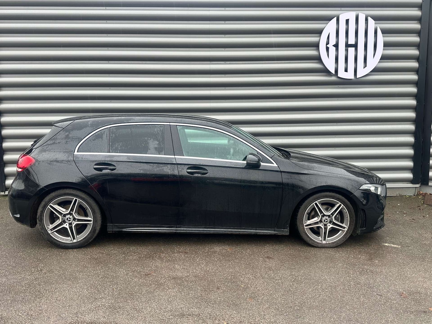 Used Mercedes-Benz A-Class 2019 for sale - 76969216: Photo 5