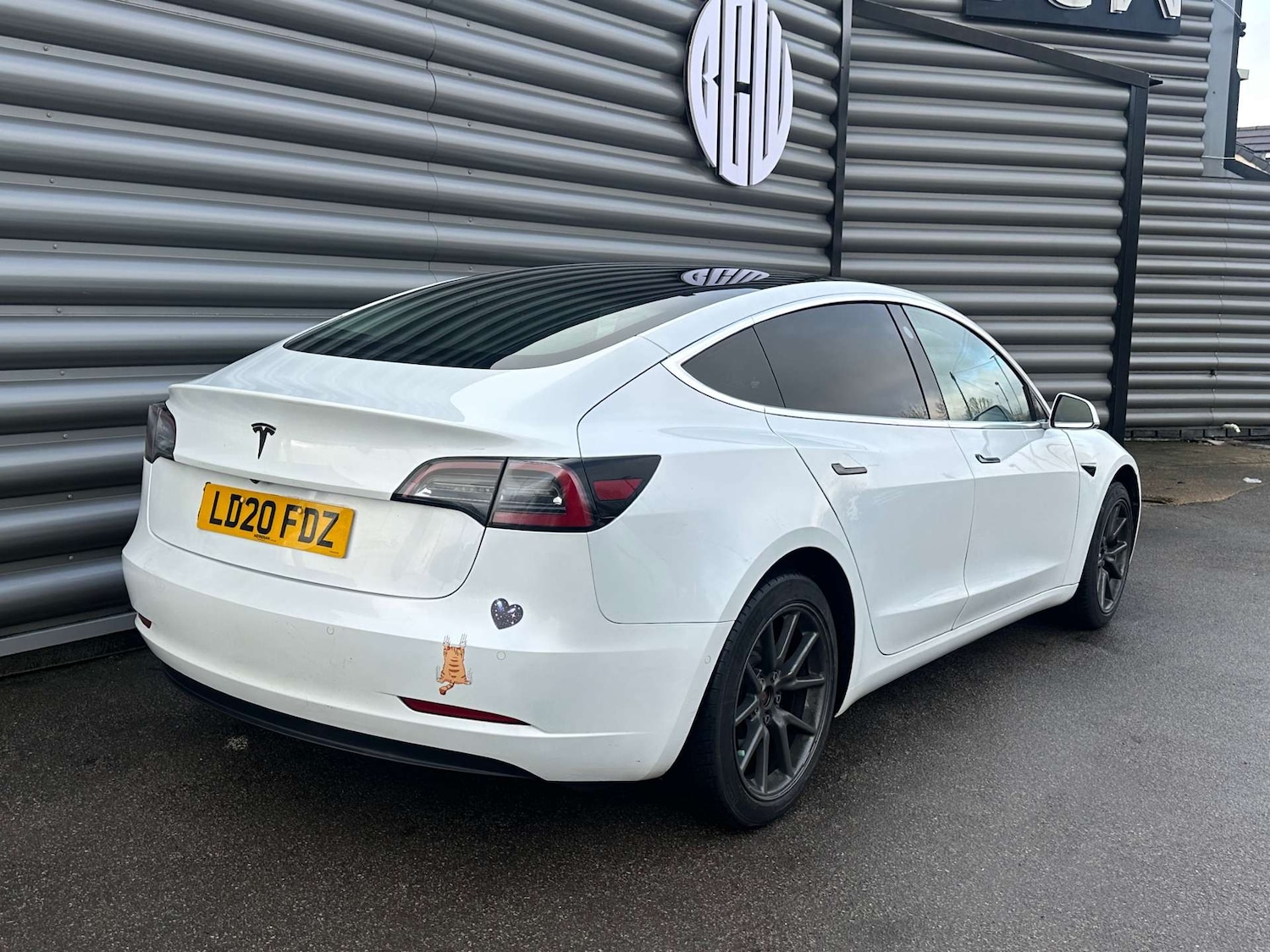 Used Tesla Model 3 2020 for sale - 77228443: Photo 4