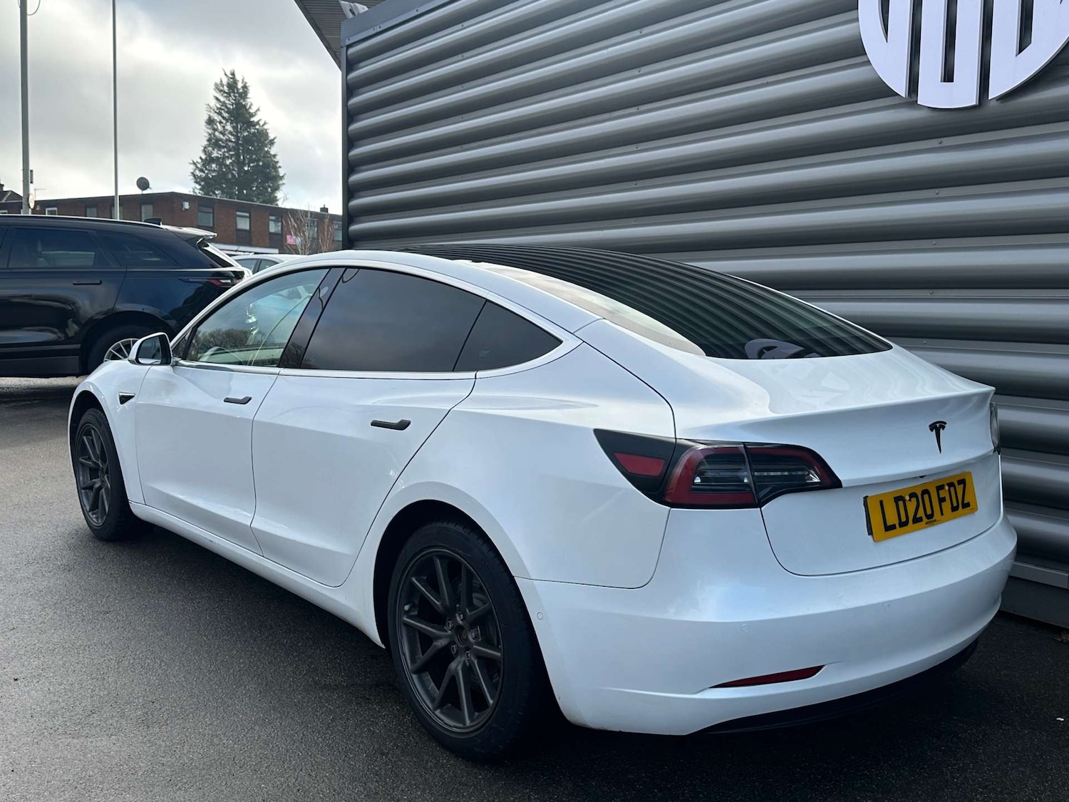 Used Tesla Model 3 2020 for sale - 77228443: Photo 6