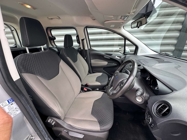 Used Ford Tourneo Courier 2019 for sale - 75654762: Photo 23