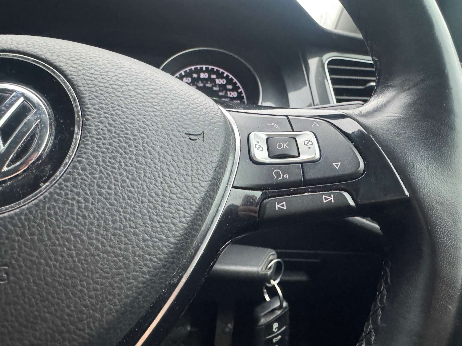 Used Volkswagen Golf 2017 for sale - 77165459: Photo 12