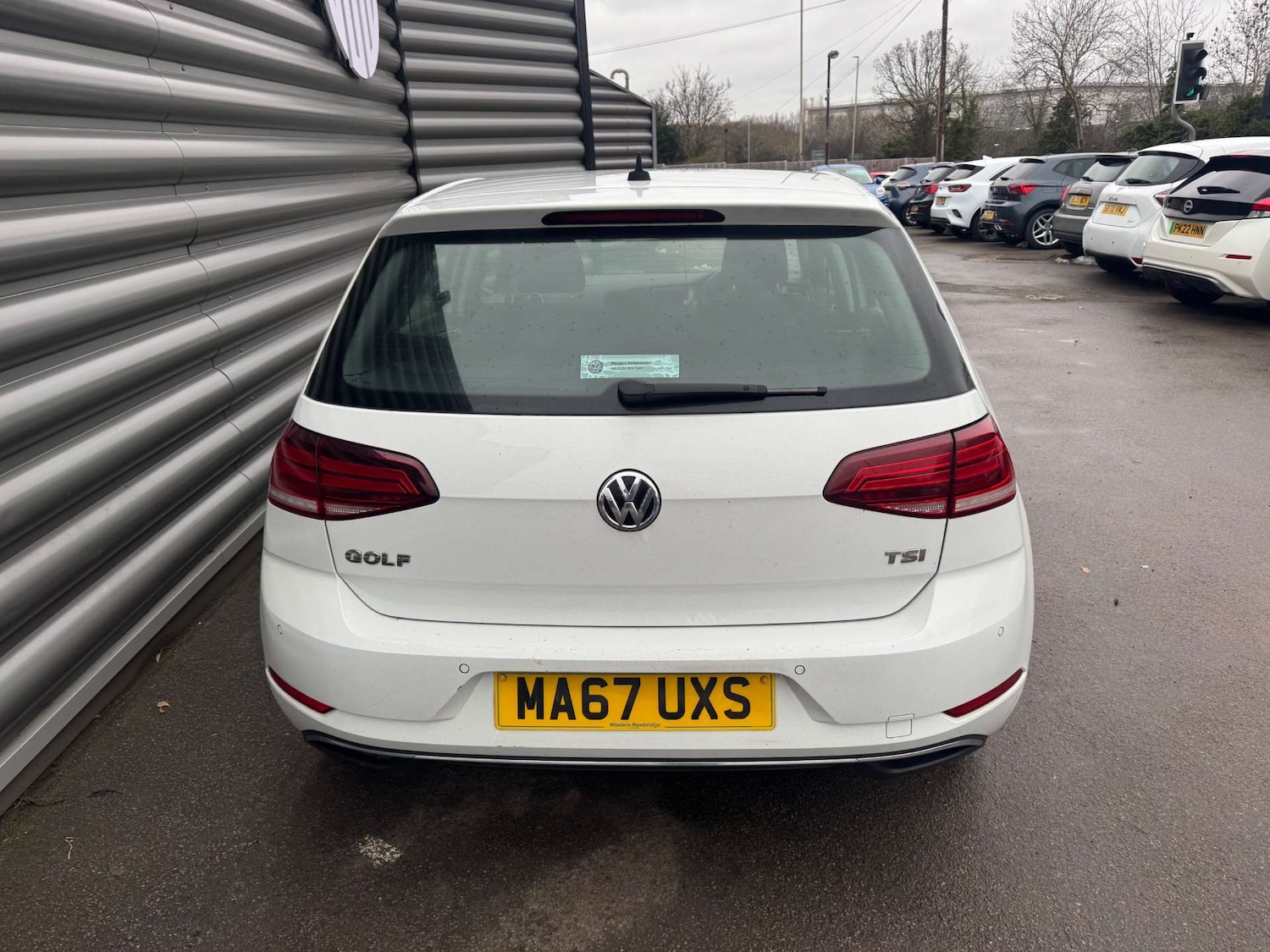 Used Volkswagen Golf 2017 for sale - 77165459: Photo 4