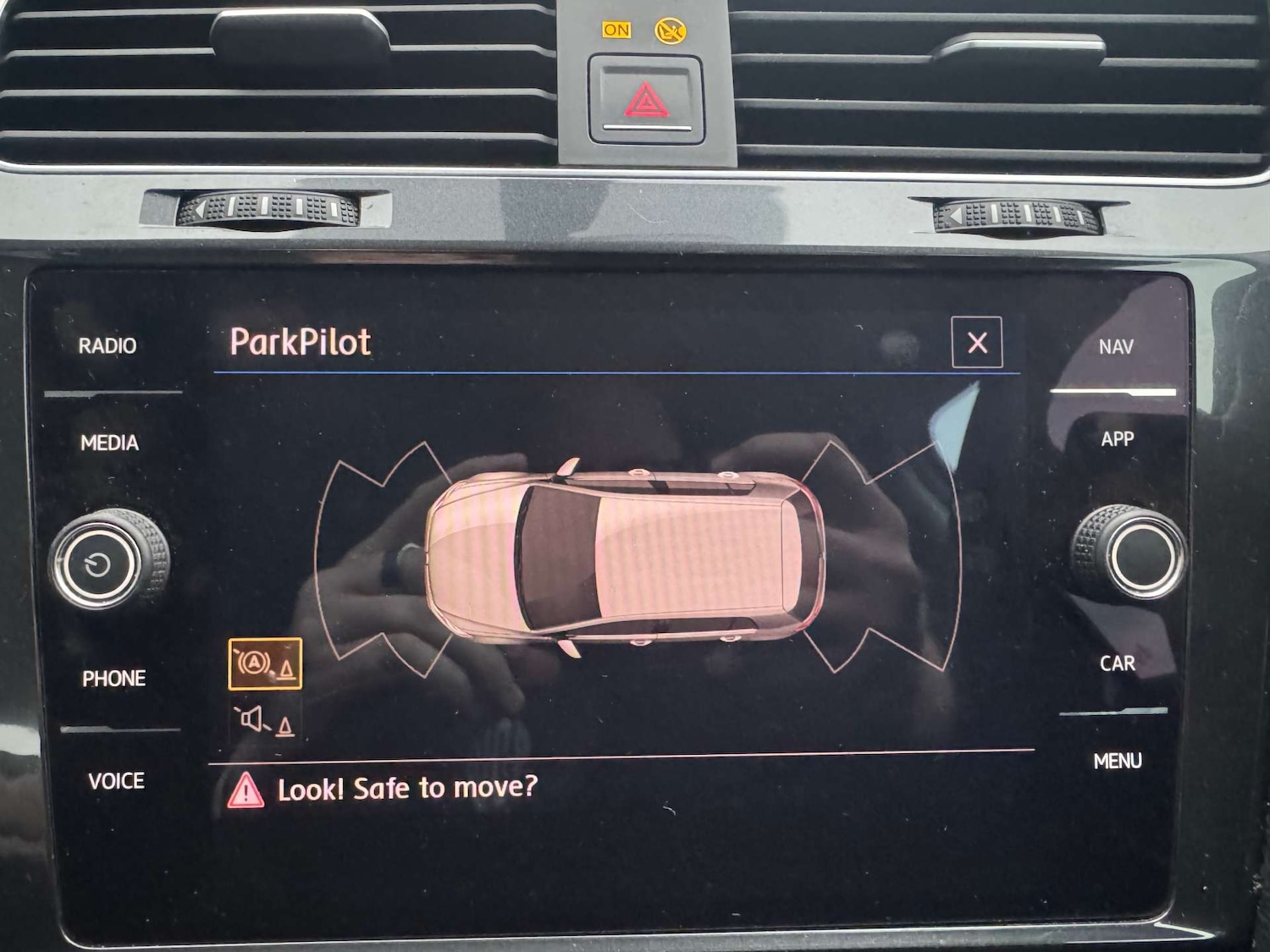 Used Volkswagen Golf 2017 for sale - 77165459: Photo 8