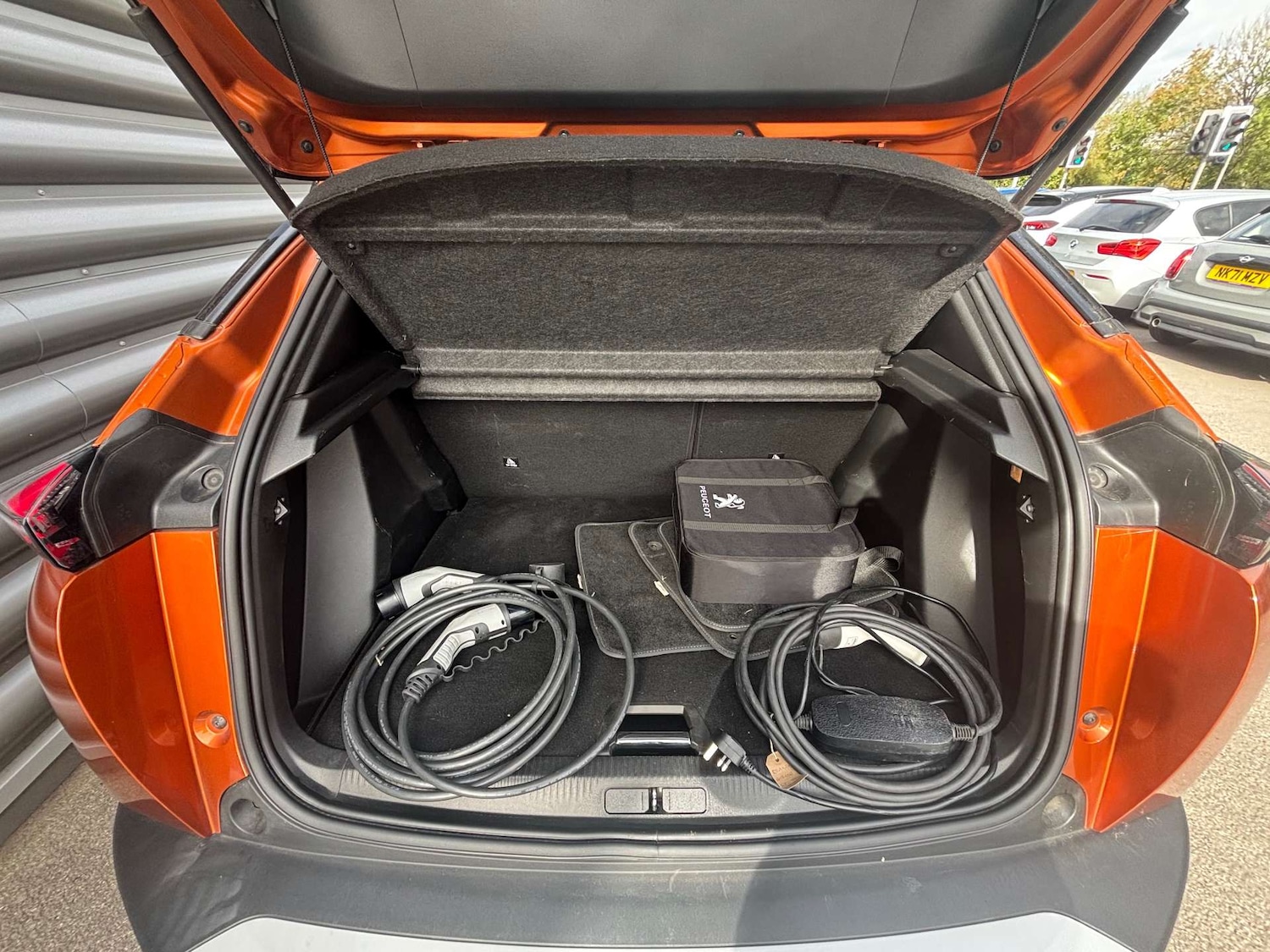 Used Peugeot 2008 2020 for sale - 76520302: Photo 10