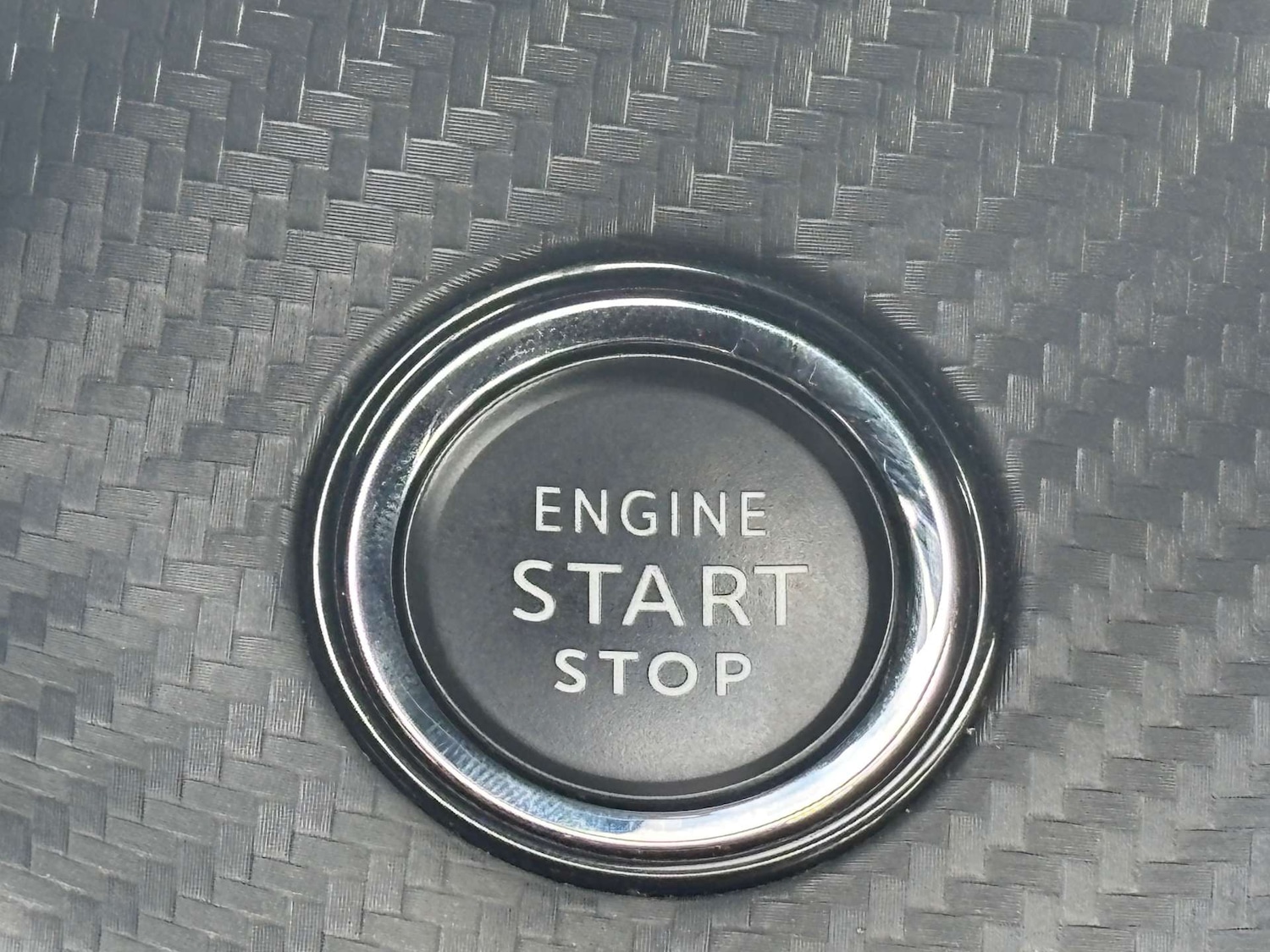 Used Peugeot 2008 2020 for sale - 76520302: Photo 23