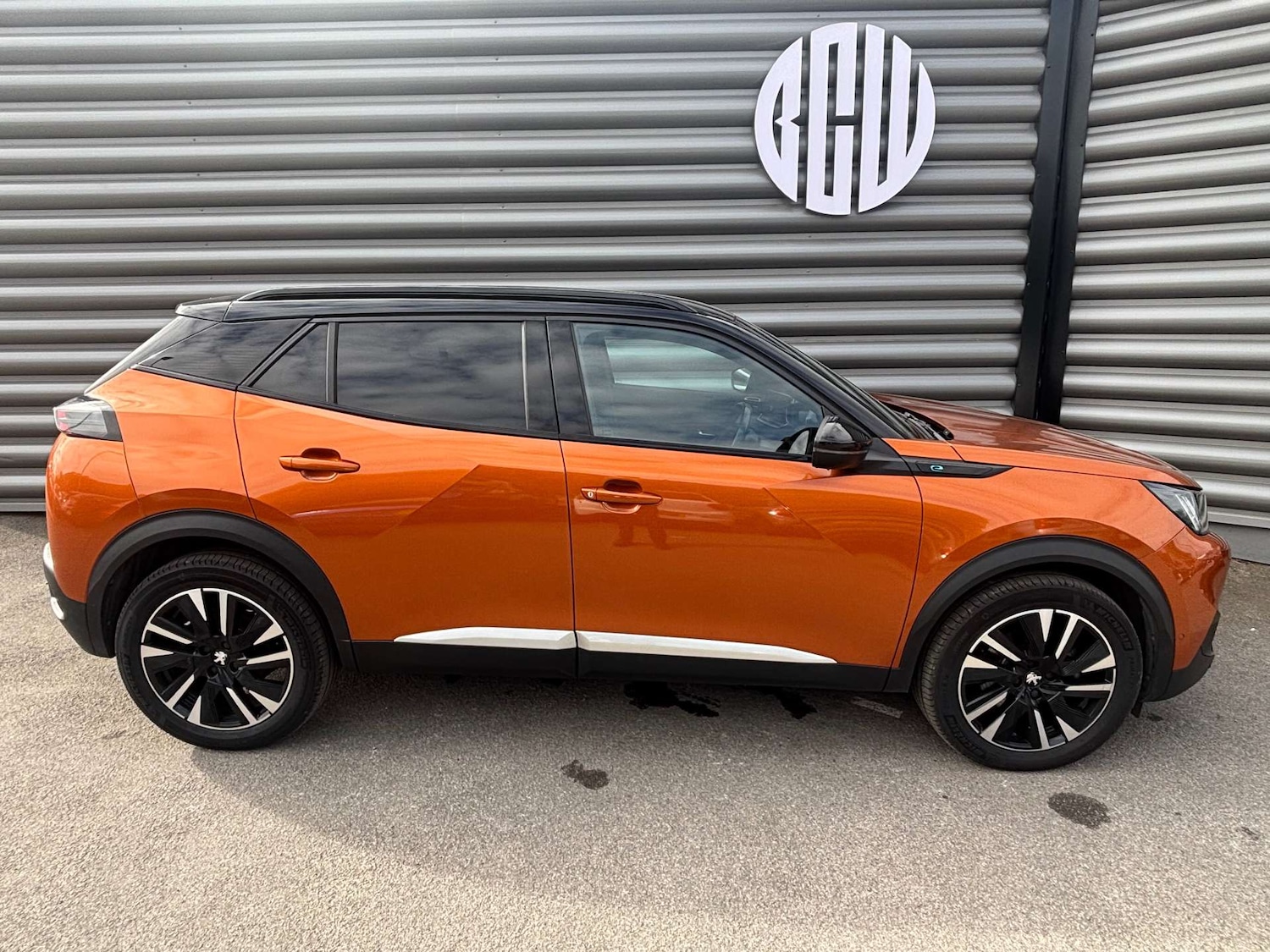 Used Peugeot 2008 2020 for sale - 76520302: Photo 3