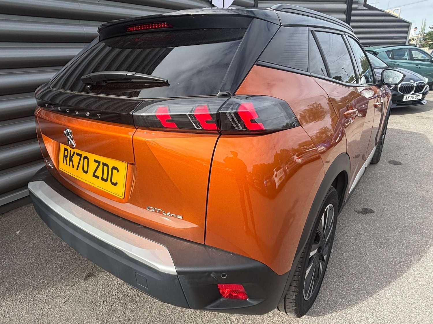 Used Peugeot 2008 2020 for sale - 76520302: Photo 8