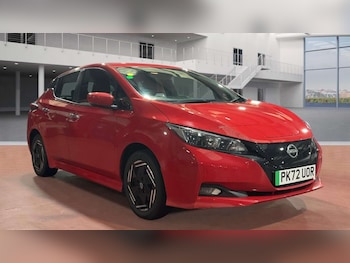 Nissan - Leaf