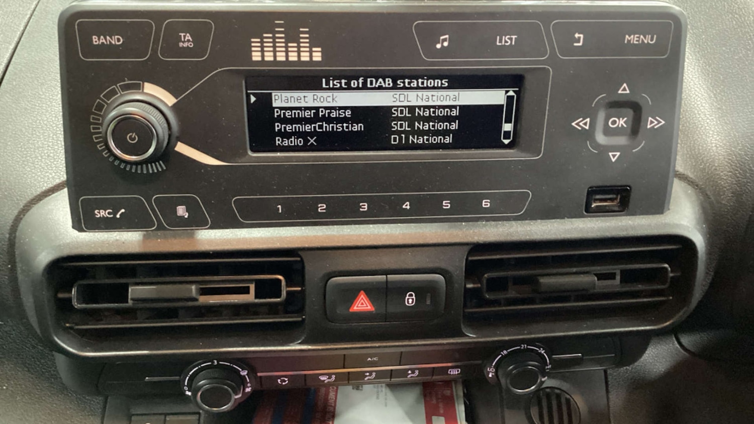 Used Vauxhall Combo Life 2019 for sale - 76372233: Photo 10