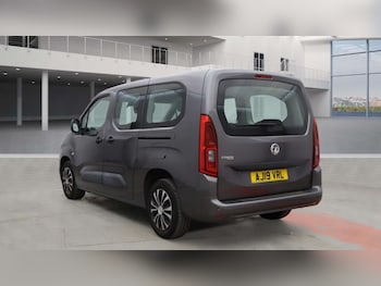 Used Vauxhall Combo Life 2019 for sale - 76372233: Photo
