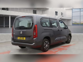 Used Vauxhall Combo Life 2019 for sale - 76372233: Photo