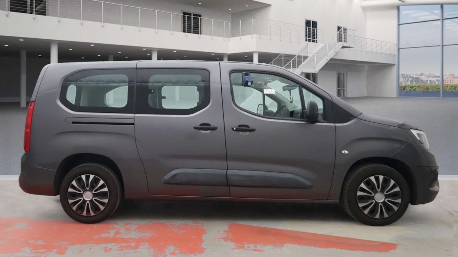 Used Vauxhall Combo Life 2019 for sale - 76372233: Photo 5