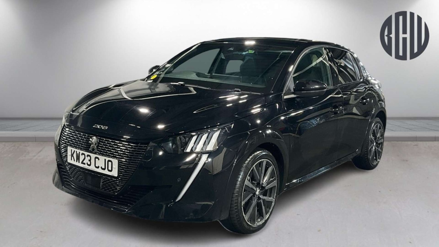 Used Peugeot 208 2023 for sale - 76897277: Photo 2