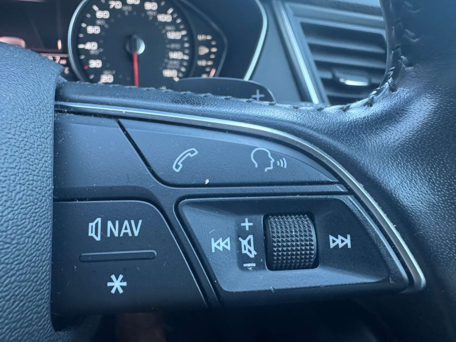 Used Audi Q5 2019 for sale - 76628271: Photo 33