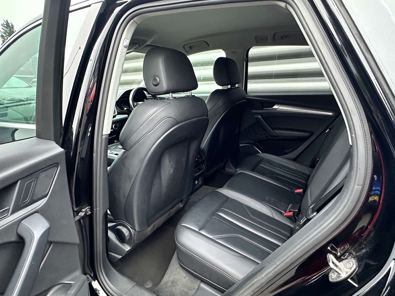 Used Audi Q5 2019 for sale - 76628271: Photo 44