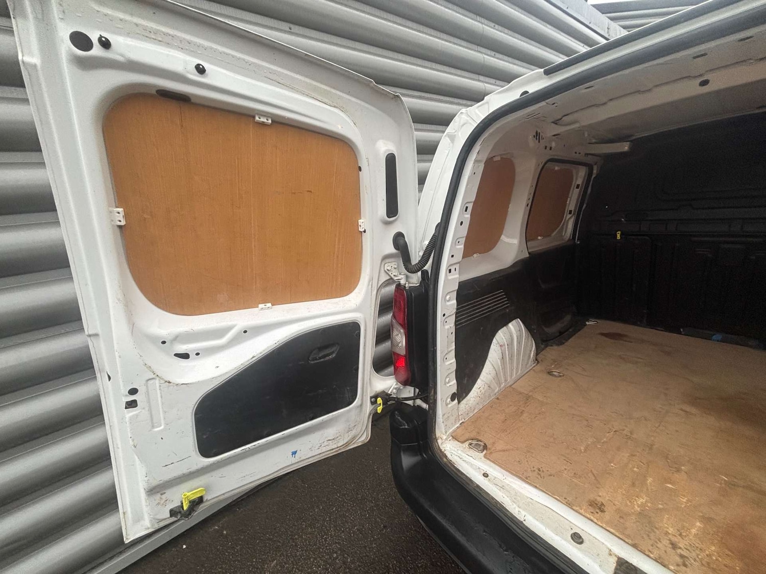 Used Peugeot Partner 2021 for sale - 77180065: Photo 13