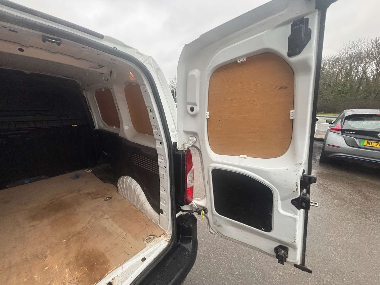 Used Peugeot Partner 2021 for sale - 77180065: Photo 14