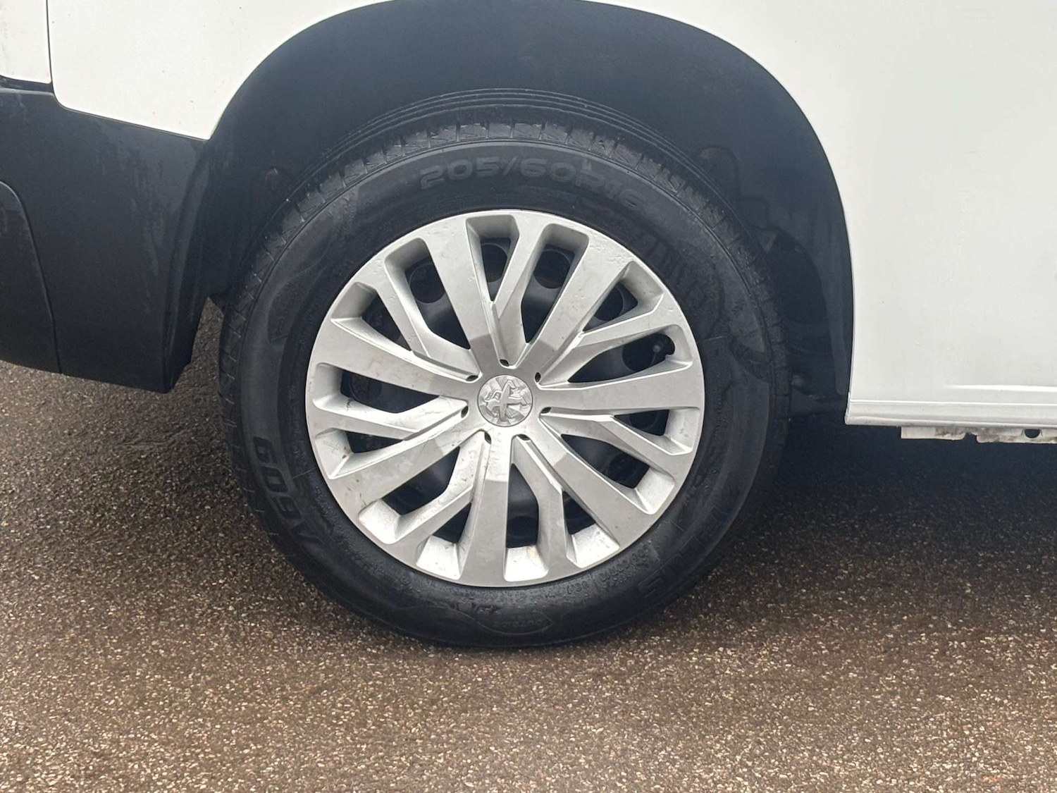 Used Peugeot Partner 2021 for sale - 77180065: Photo 20